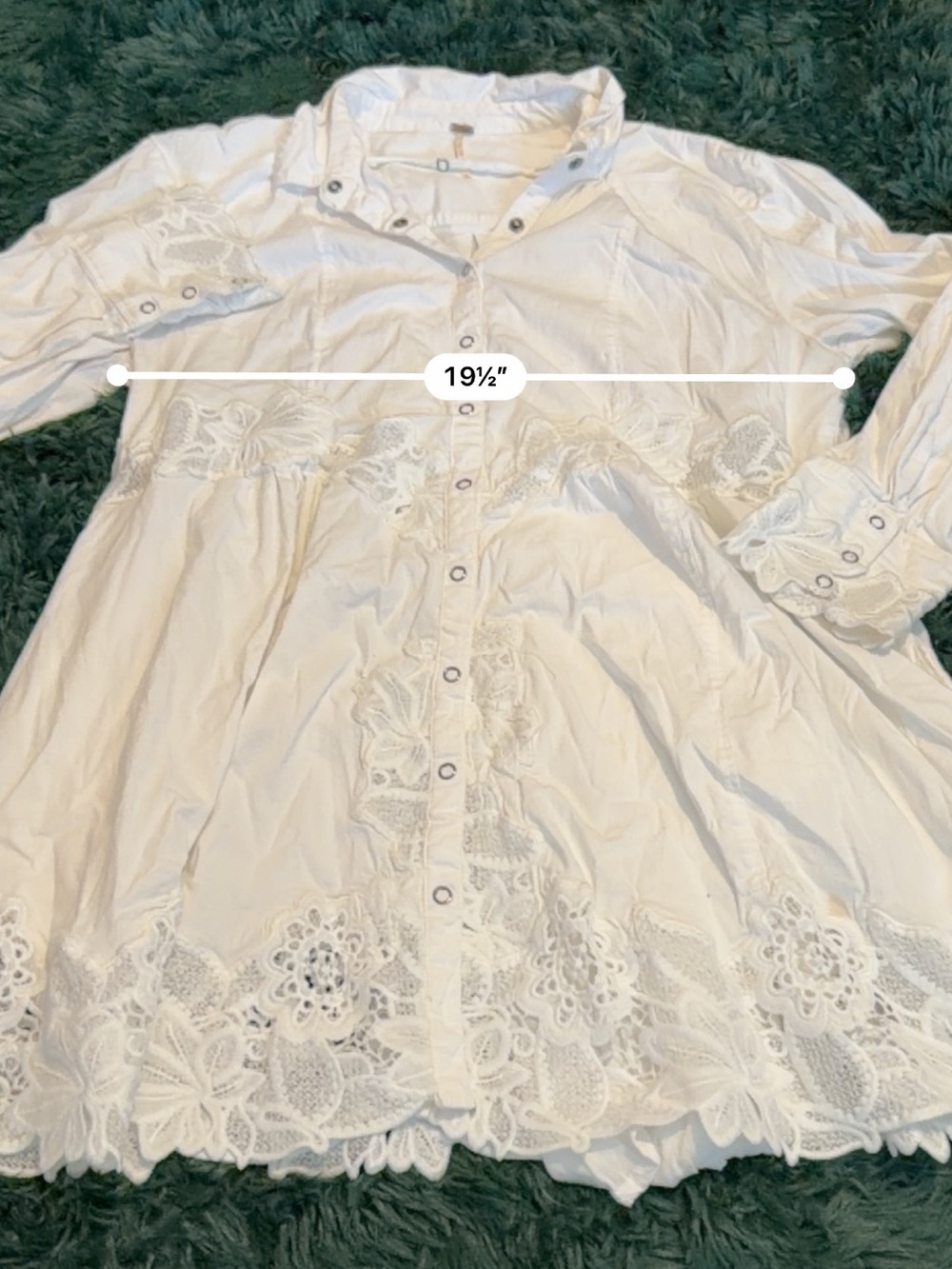 Free People White Eyelet Button-Front Tunic - Picture 11 of 11
